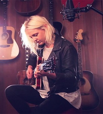 Laura Marling Guild Guitars Love Be Brave